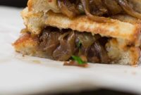 Pressed Golden Onion & Mushroom Melt
