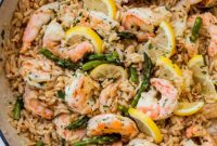 Delectable Garlic Shrimp Scampi with Orzo Pasta and Fresh Asparagus