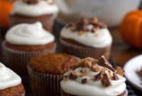 Moist Pumpkin Spice Cupcakes with Maple Cream Cheese Frosting