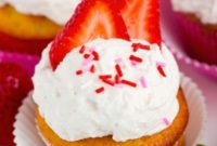 Strawberry Cloud Cupcakes