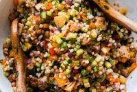 Lemon Mint Halloumi Salad