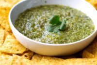 Fresh Homemade Tomatillo Salsa Verde