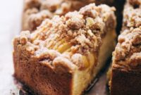 Warm Cinnamon Apple Crumble