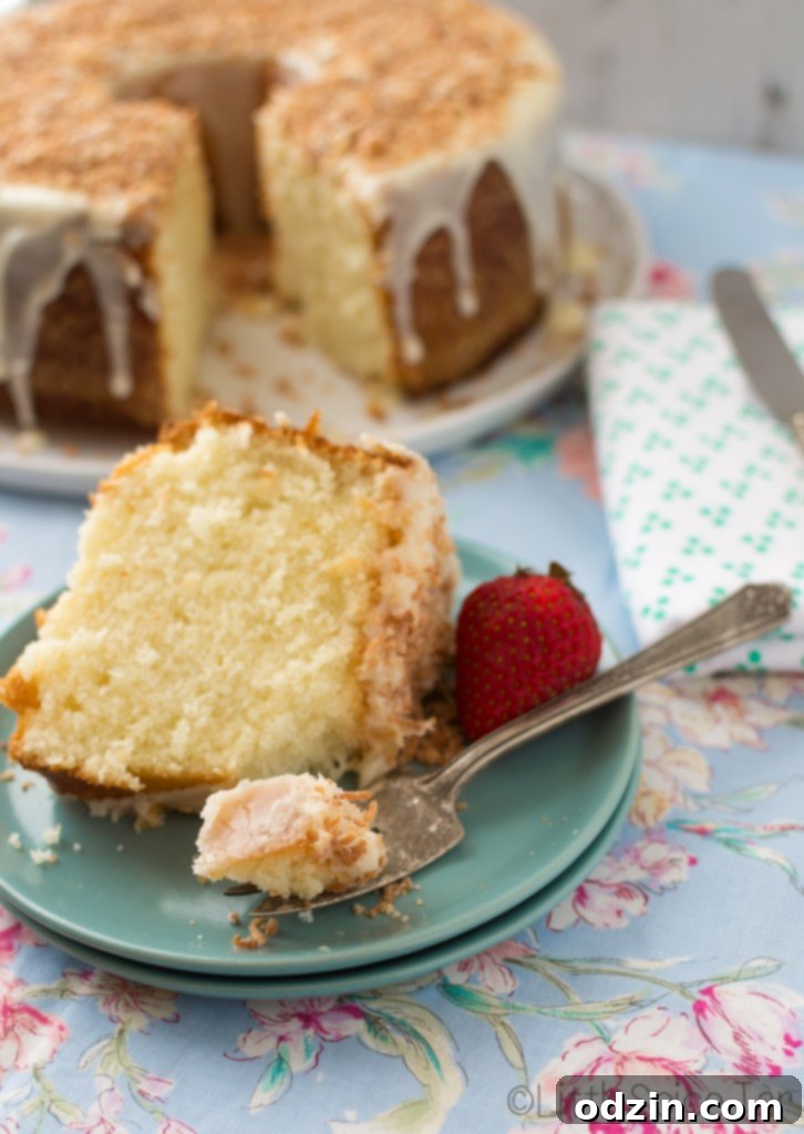 Golden Louisiana Crunch Cake 3 Louisiana Crunch Cake 6