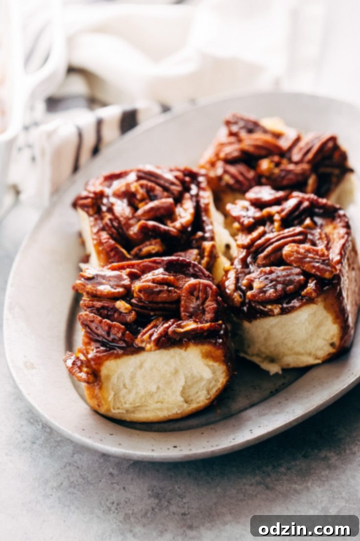 Gooey Pecan Sticky Buns