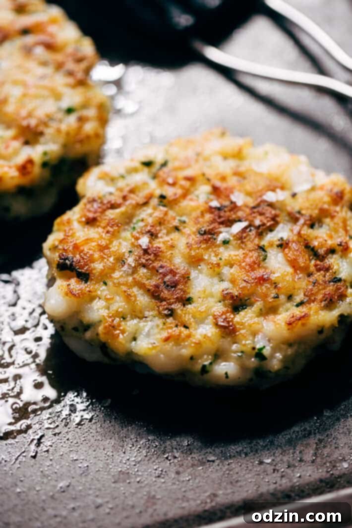 Simple Shrimp Burgers with Jalapeño Lime Slaw - these burgers take in the ballpark of 30 minutes to make. You can serve them on a bed of jalapeño lime slaw or on a brioche bun! Simple, healthy, and delicious! #seafood #shrimp #shrimpburgers #dinner #slaw | Littlespicejar.com Simple Shrimp Burgers with Jalapeño Lime Slaw - these burgers take in the ballpark of 30 minutes to make. You can serve them on a bed of jalapeño lime slaw or on a brioche bun! Simple, healthy, and delicious! #seafood #shrimp #shrimpburgers #dinner #slaw | Littlespicejar.com
