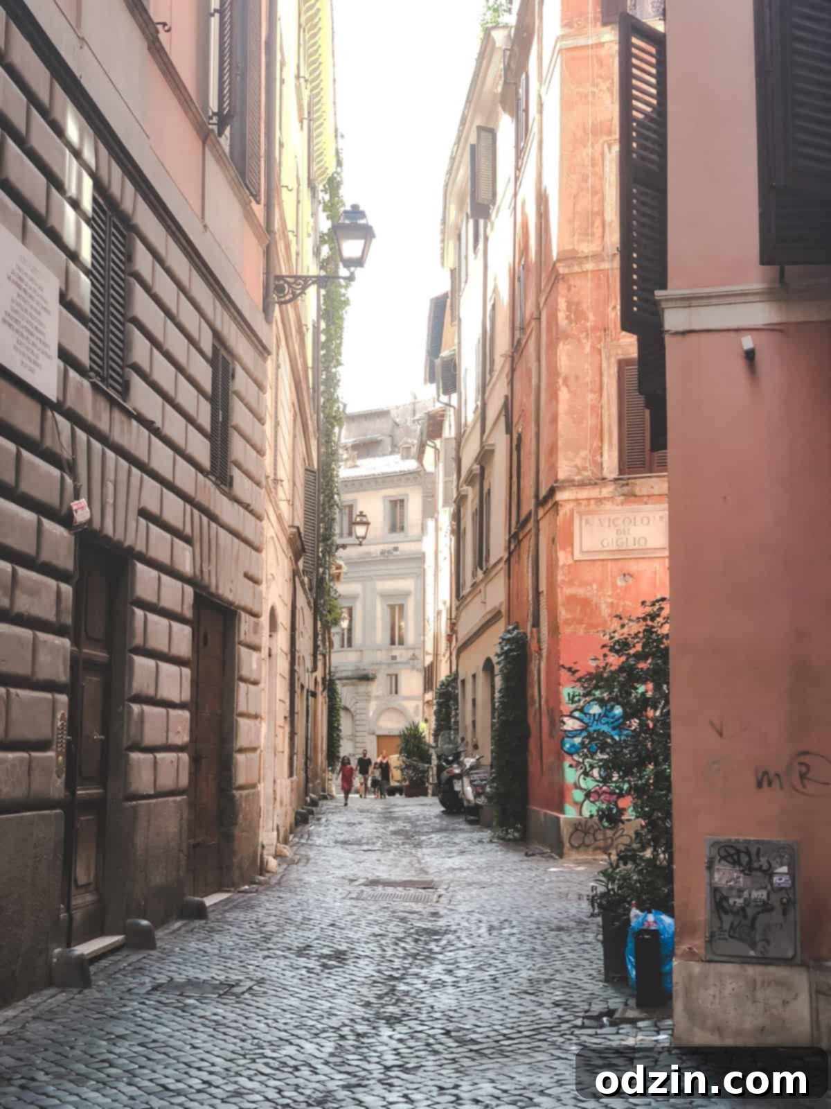 cobblestone streets of Rome