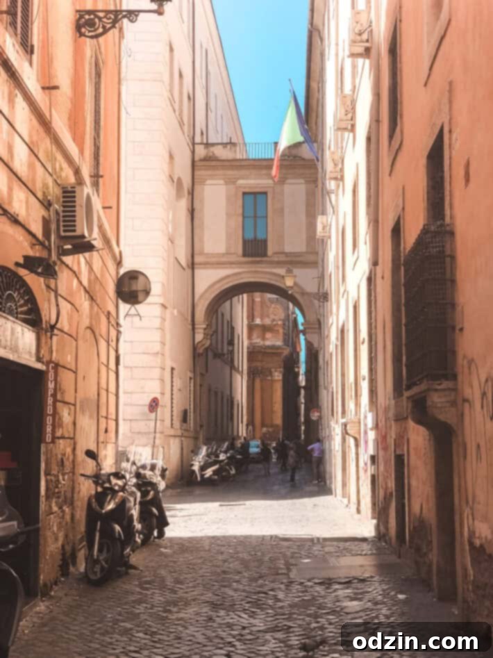 Campo de Fiori - #rome | Littlespicejar.com