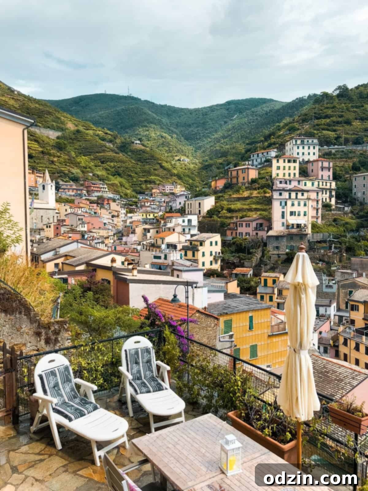 the view of the outside from our airbnb on Riomaggiore 