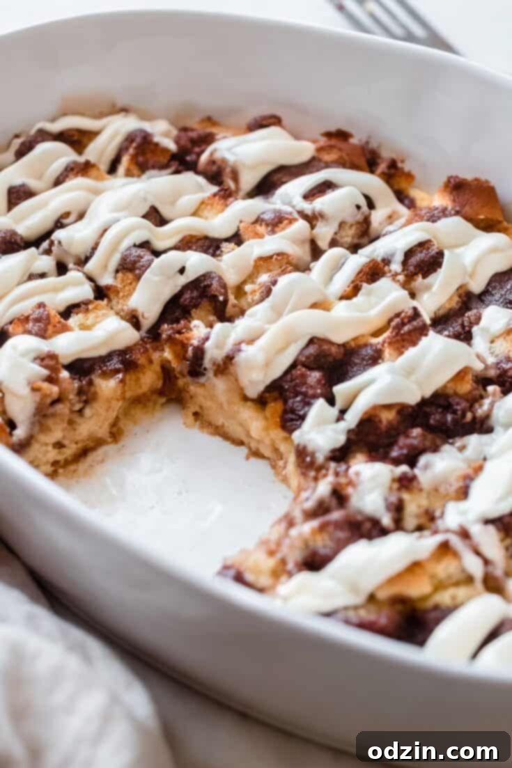 Overnight Cinnamon Roll Casserole (Breakfast Bake)