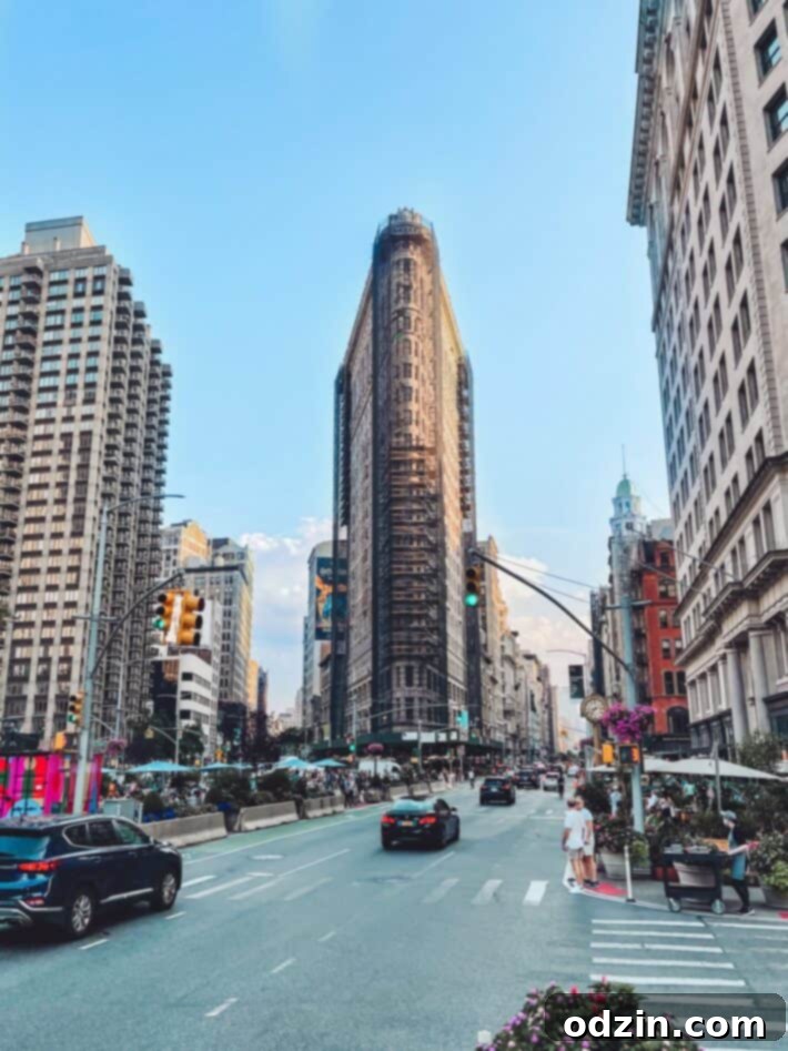 the flatiron building around 5pm