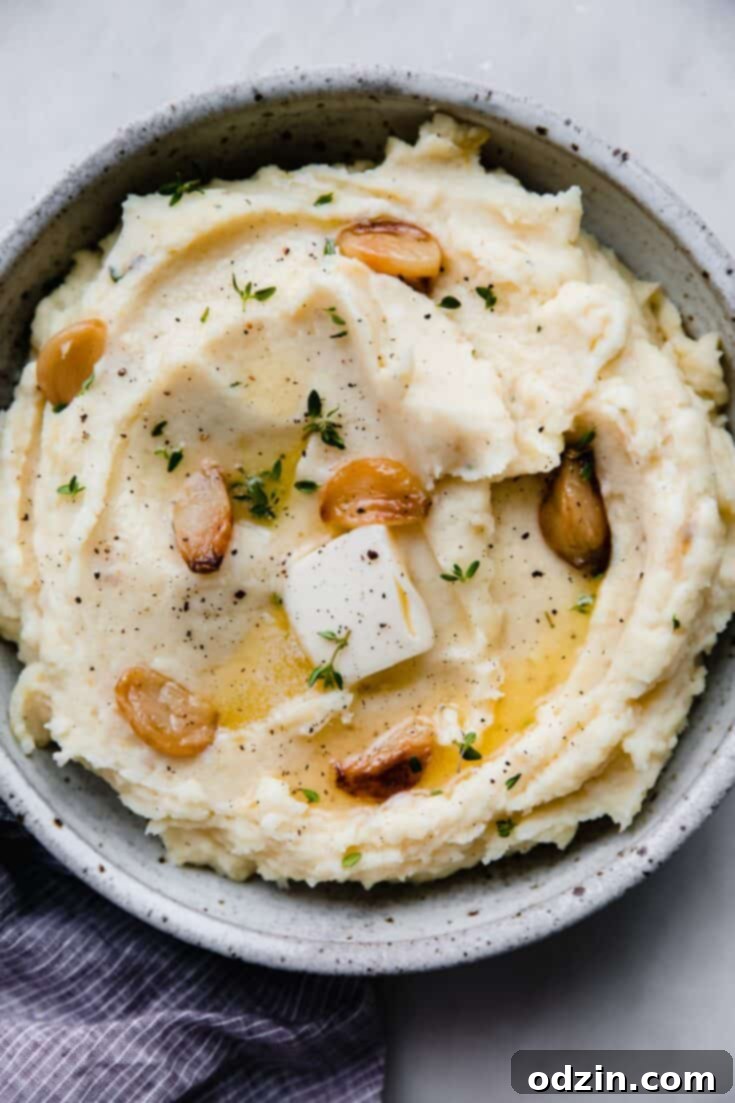 Creamy Asiago Roasted Garlic Mashed Potatoes