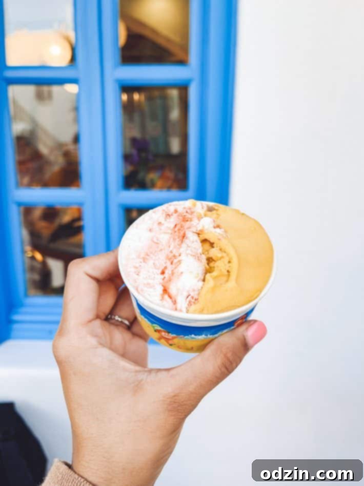 I Scream's delicious strawberry yogurt and mango sorbet