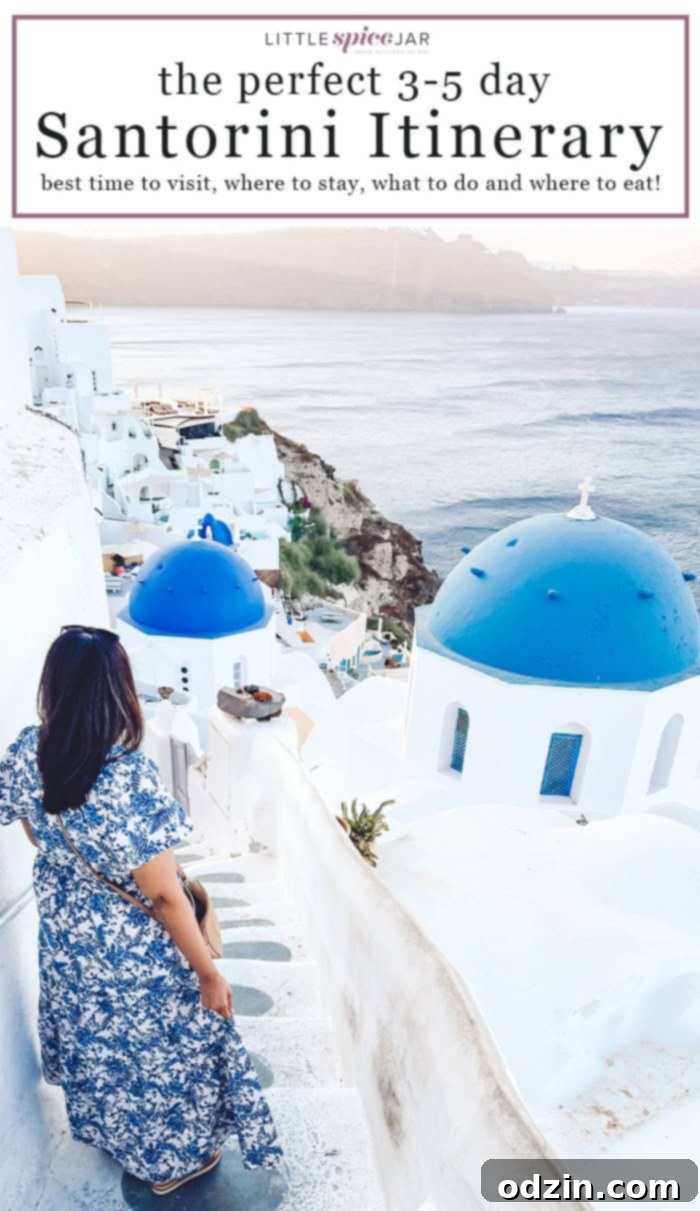 This is the perfect 3 or 5 day Santorini Itinerary!